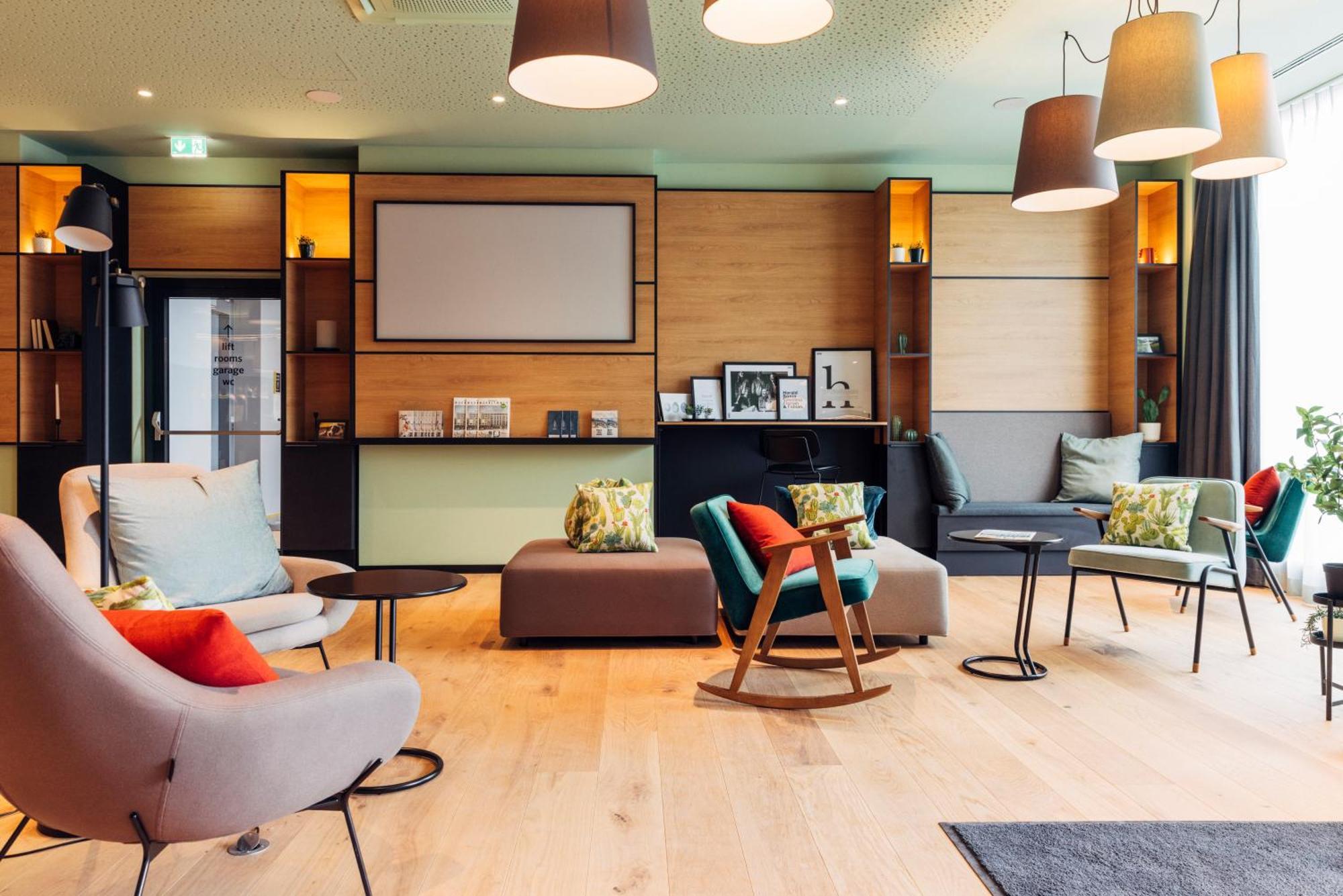 Harry'S Home Villach Hotel & Apartments Exterior photo