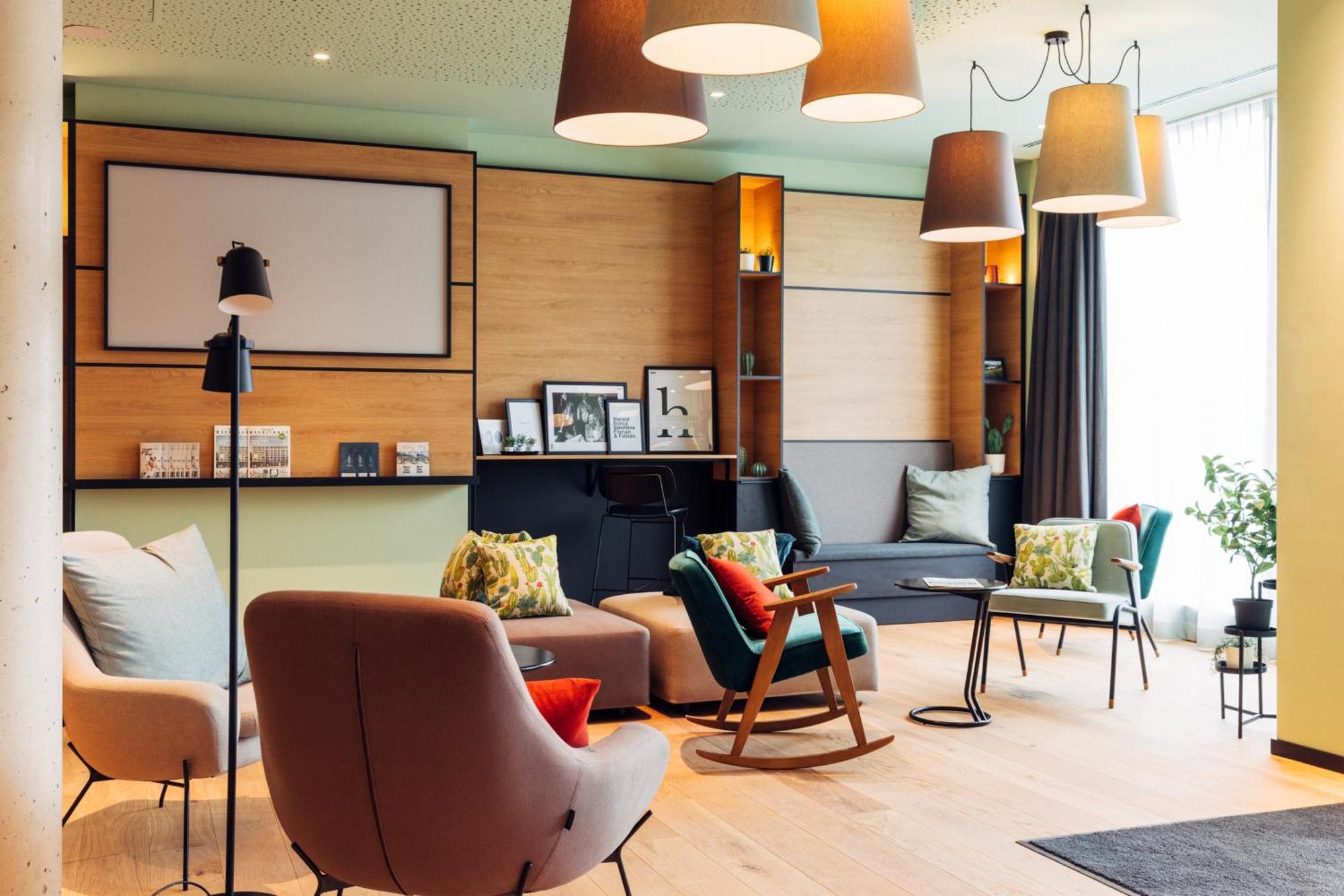 Harry'S Home Villach Hotel & Apartments Exterior photo
