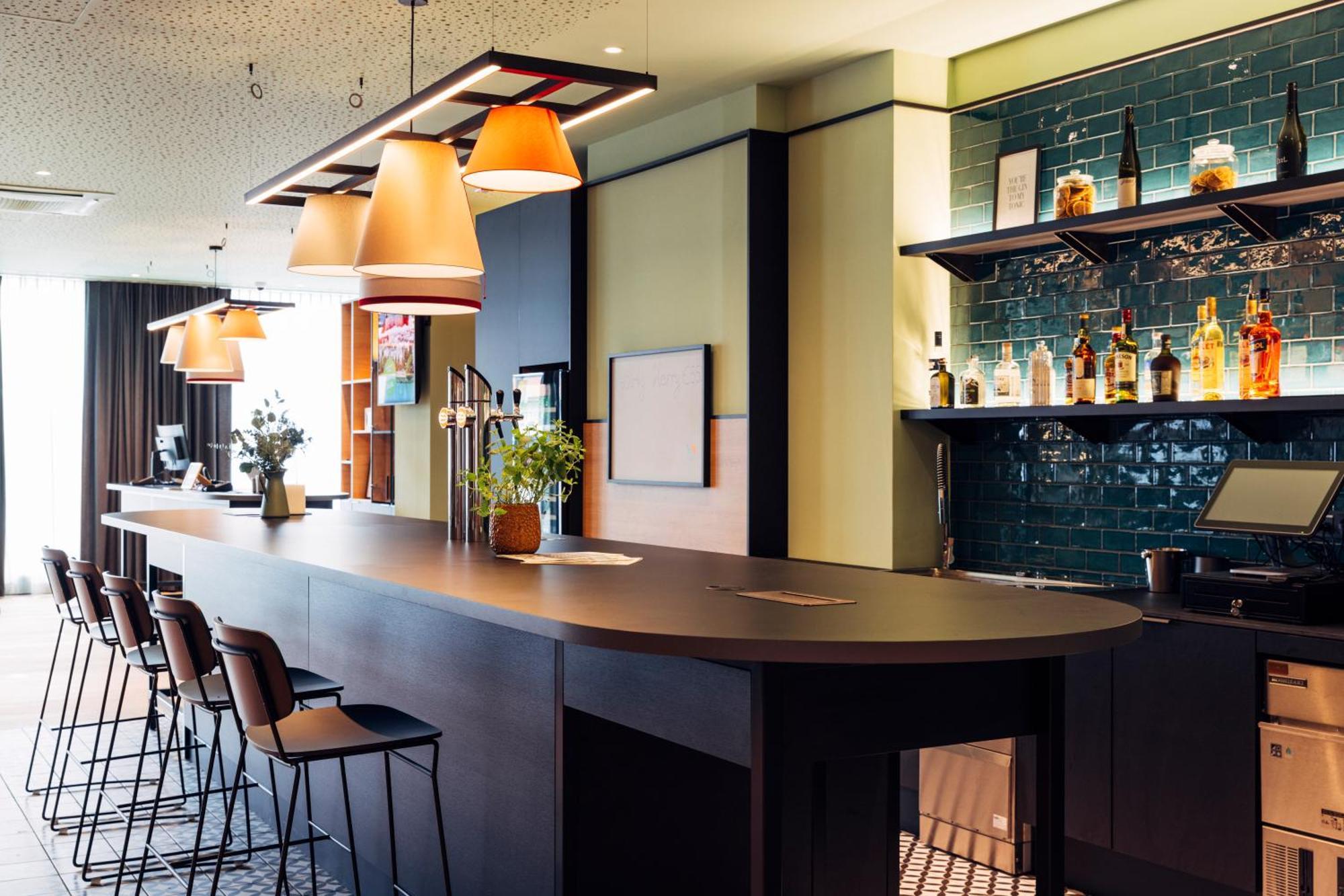 Harry'S Home Villach Hotel & Apartments Exterior photo