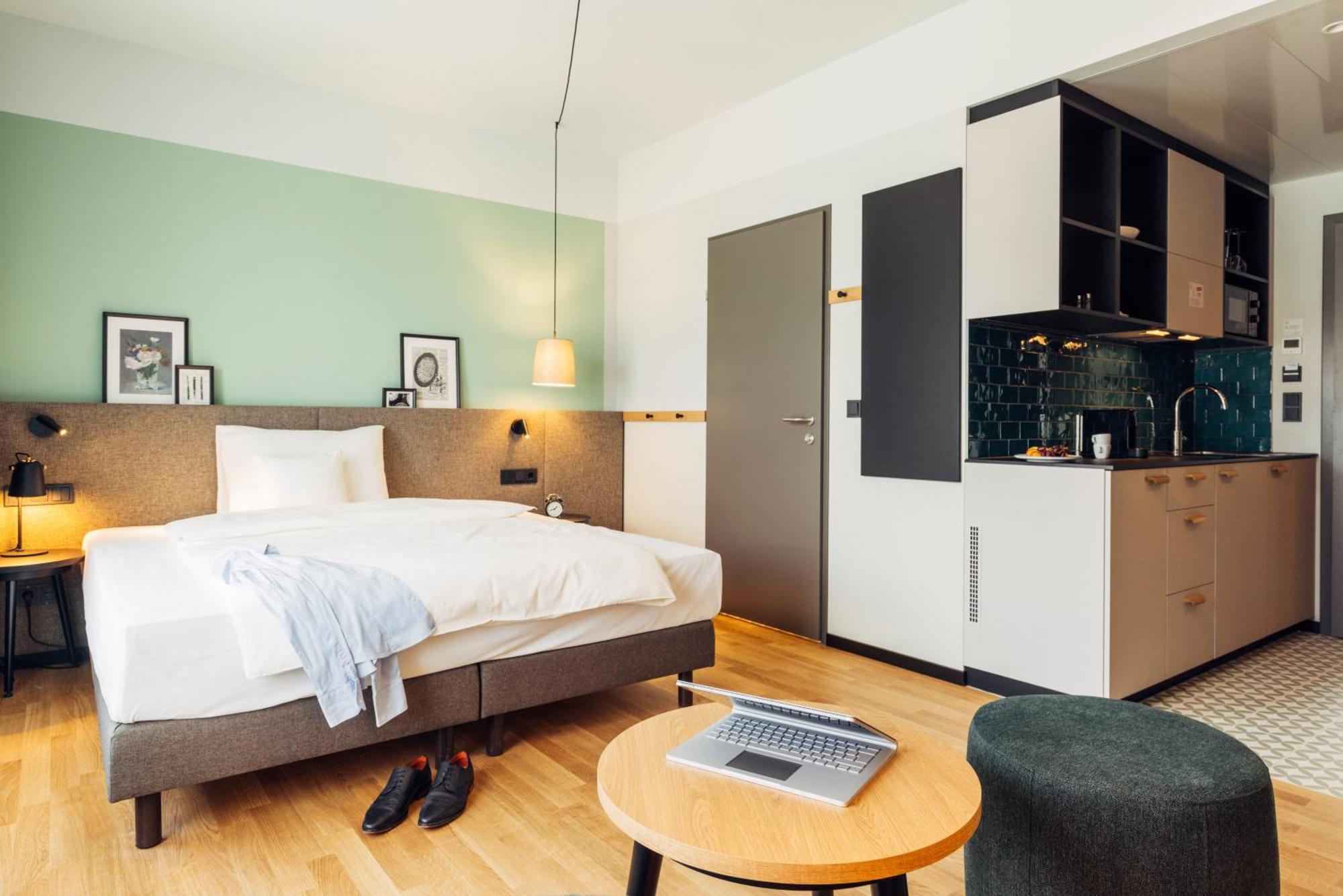 Harry'S Home Villach Hotel & Apartments Exterior photo